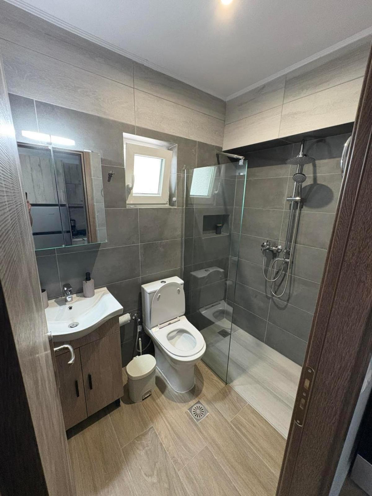 Nikiana Family Apartment Kültér fotó